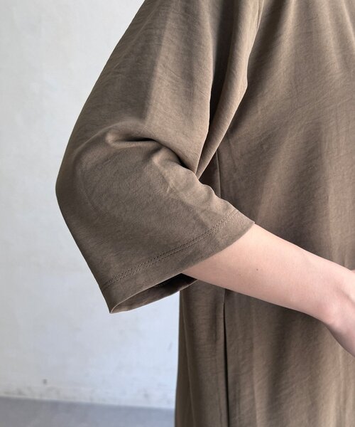 DouDou(ドゥドゥ)の「【WEB限定】前後2WAYワンピース(ワンピース・レディース・モカ/ブラック・FREE/TM)」の5枚目の写真