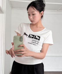 ニョンイXチックス インスティンクト ドット ホース Vネック スリム 半袖Tシャツ ホワイト