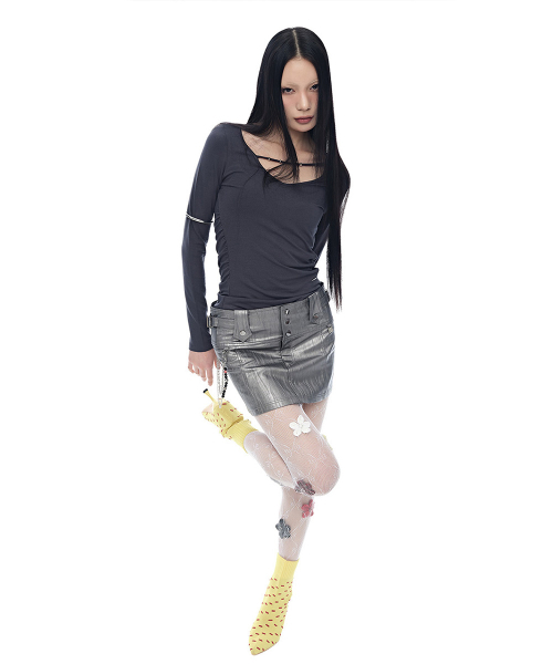 HALF DEVIL US(ハーフデビルアス)の「VネックストラップシャーリングTシャツ_ペトロールブルー(Tシャツ/カットソー・レディース・その他・FREE)」の2枚目の写真