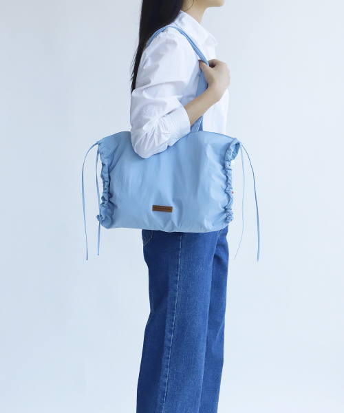 SOCHARMING(ソーチャーミング)の「Russling Eco Bag - Sky Blue(エコバッグ/サブバッグ・レディース・その他・FREE)」の3枚目の写真