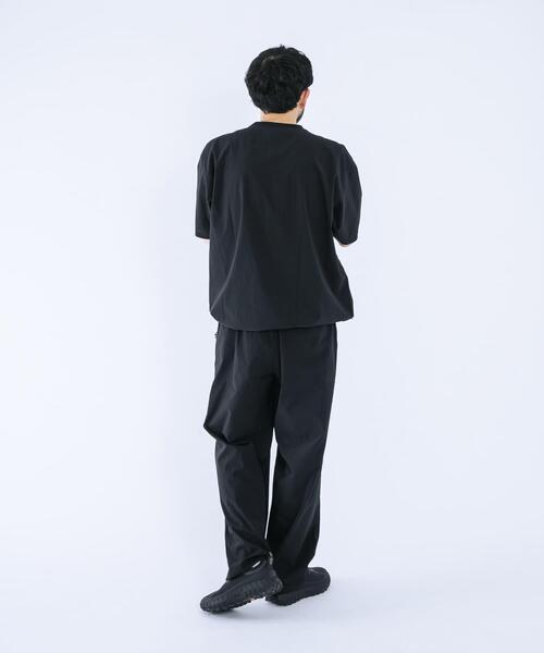 EKAL(エカル)の「『吸水速乾/通気性/軽量』DOT AIR SHORT-SLEEVE PULLOVER(シャツ/ブラウス・メンズ・ブラック/ネイビー/グレー・MEDIUM/LARGE)」の15枚目の写真