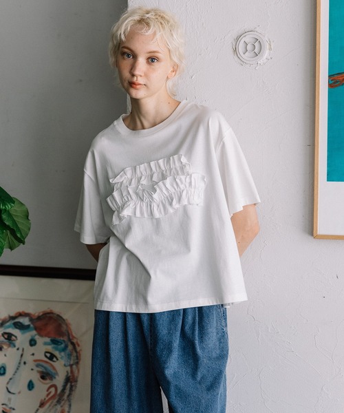 POU DOU DOU(プードゥドゥ)の「ウェーブフリルデザインTee(Tシャツ/カットソー・レディース・オフホワイト/ブルー/ダークグレー・3)」の6枚目の写真