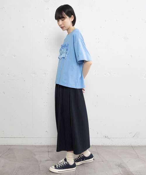 POU DOU DOU(プードゥドゥ)の「ウェーブフリルデザインTee(Tシャツ/カットソー・レディース・オフホワイト/ブルー/ダークグレー・3)」の18枚目の写真