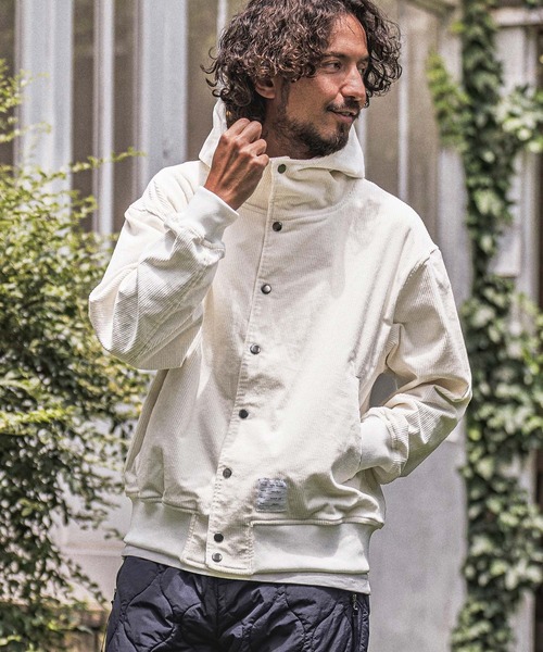wjk reluxe(ダブルジェーケーリラックス)の「mpa4183- Corduroy Hoodie コーデュロイパーカー(WR26W-14)(パーカー・メンズ・チャコール/グレイッシュベージュ/ホワイト・L/M/S)」の6枚目の写真