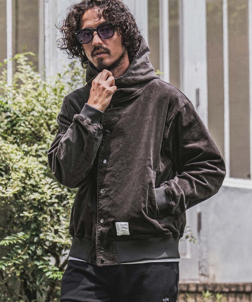 wjk reluxe(ダブルジェーケーリラックス)の「mpa4183- Corduroy Hoodie コーデュロイパーカー(WR26W-14)(パーカー・メンズ・チャコール/グレイッシュベージュ/ホワイト・L/M/S)」の18枚目の写真