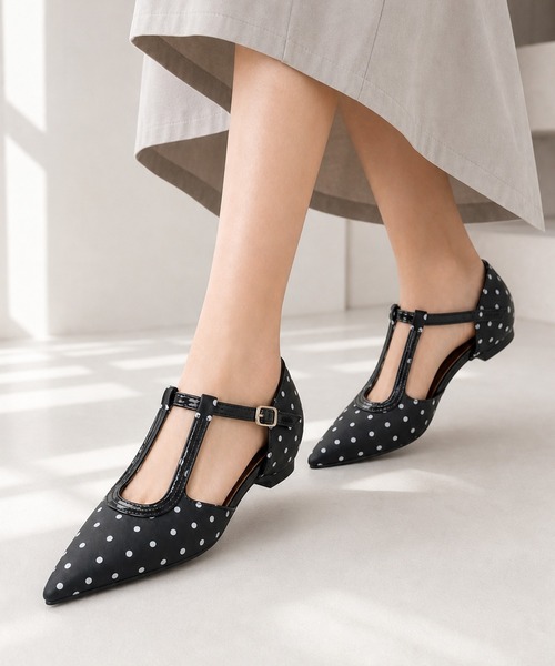 shoes365(シューズスリーシックスファイヴ)の「SHOES 365 ドット柄セパレートアンクルストラップローヒールパンプス (SS)(パンプス・レディース・ホワイト/ブラック・24.0cm/24.5cm/23.5cm/23.0cm)」の8枚目の写真