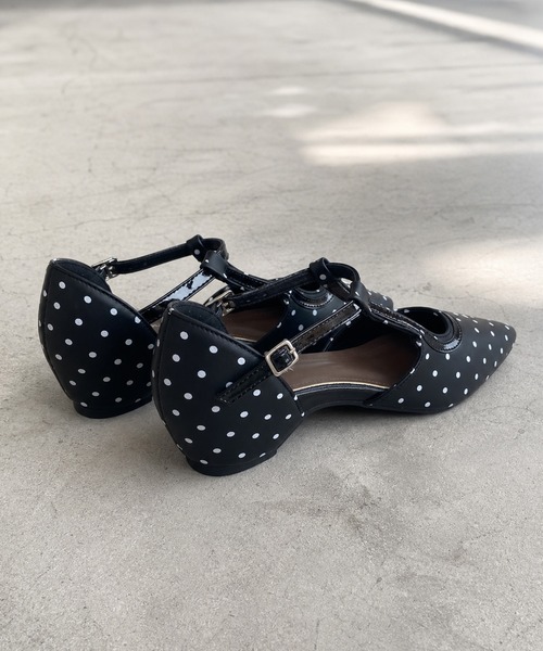 shoes365(シューズスリーシックスファイヴ)の「SHOES 365 ドット柄セパレートアンクルストラップローヒールパンプス (SS)(パンプス・レディース・ホワイト/ブラック・24.0cm/24.5cm/23.5cm/23.0cm)」の18枚目の写真