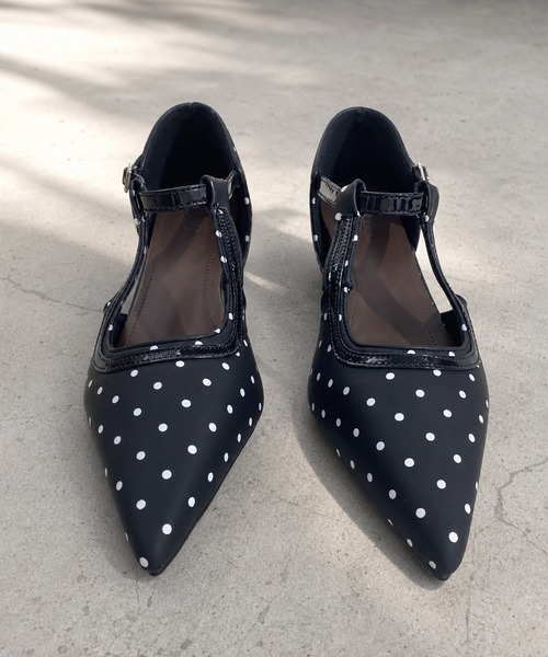 shoes365(シューズスリーシックスファイヴ)の「SHOES 365 ドット柄セパレートアンクルストラップローヒールパンプス (SS)(パンプス・レディース・ホワイト/ブラック・24.0cm/24.5cm/23.5cm/23.0cm)」の19枚目の写真