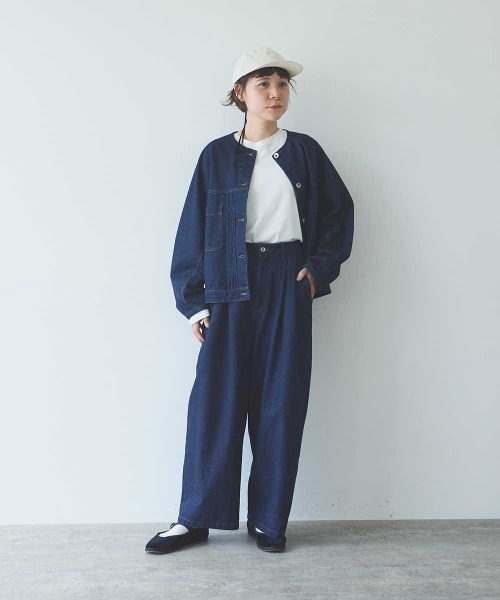 yuni(ユニ )の「10oz denim pin tuck pants(デニムパンツ・レディース・ネイビー/サックスブルー・M/S)」の15枚目の写真