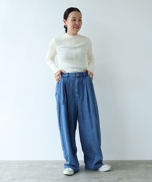 yuni(ユニ )の「10oz denim pin tuck pants(デニムパンツ・レディース・ネイビー/サックスブルー・M/S)」の9枚目の写真