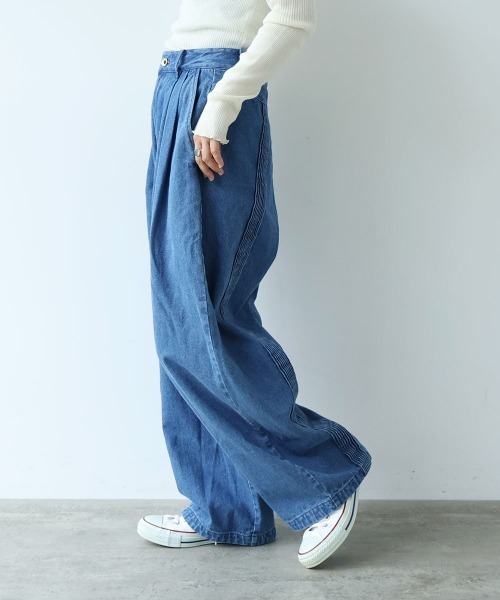 yuni(ユニ )の「10oz denim pin tuck pants(デニムパンツ・レディース・ネイビー/サックスブルー・M/S)」の10枚目の写真