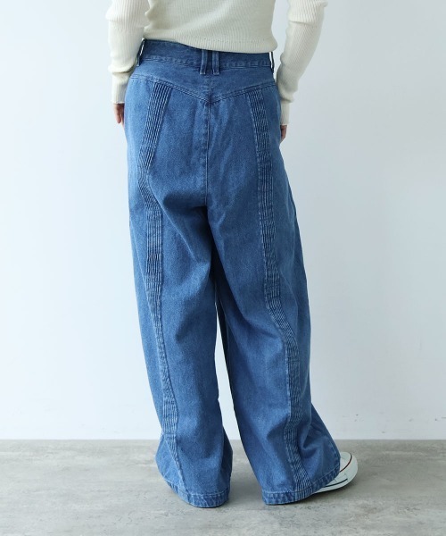 yuni(ユニ )の「10oz denim pin tuck pants(デニムパンツ・レディース・ネイビー/サックスブルー・M/S)」の11枚目の写真