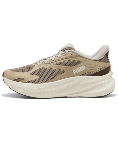 PUMA(プーマ)の「PUMA プーマ ユニセックス マックスストライド ライト LS イーズイン ランニ(スニーカー・メンズ・ホワイト×ブラック/アッシュ/グレー系その他/ブラック×ホワイト・26.0cm/25.5cm/26.5cm/27.5cm/29.0cm/28.5cm/30.0cm/28.0cm/27.0cm/23.5cm/23.0cm/24.0cm/25.0cm/24.5cm/22.0cm/22.5cm)」の5枚目の写真