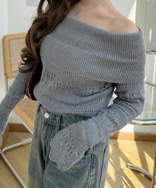 Ada.(エイダ)の「透かし編み 折り返し オフショルダー ニット(ニット/セーター・レディース・レッド/グレー/ブラック・FREE)」の13枚目の写真
