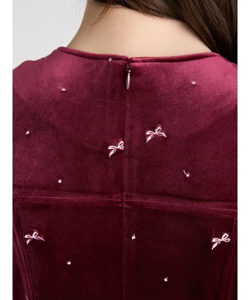 CELFORD(セルフォード)の「リボンドット刺繍ベロアワンピース(ワンピース・レディース・ブラック/クリーム・36/38)」の9枚目の写真
