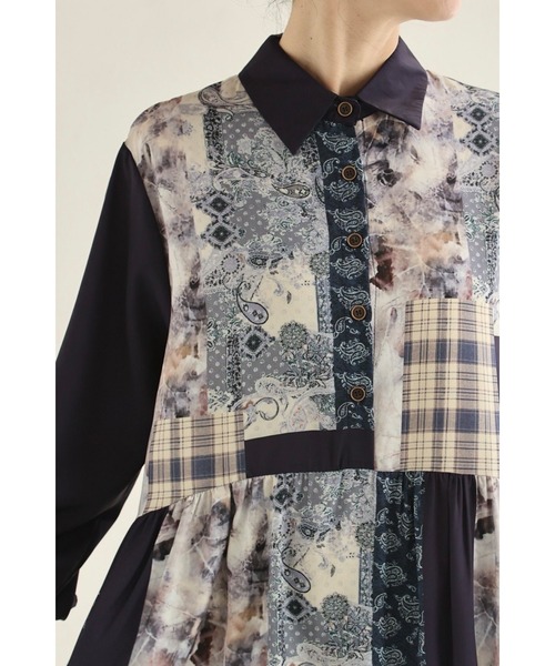cawaii(カワイイ)の「(紺)柄集めパッチワーク風ロングワンピース(ベルト付き)(ワンピース・レディース・ネイビー・FREE)」の2枚目の写真