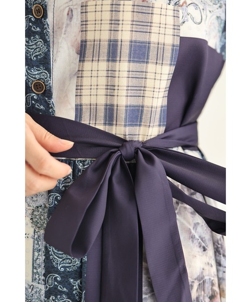 cawaii(カワイイ)の「(紺)柄集めパッチワーク風ロングワンピース(ベルト付き)(ワンピース・レディース・ネイビー・FREE)」の4枚目の写真