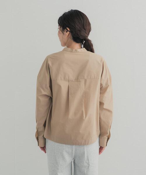 URBAN RESEARCH DOORS(アーバンリサーチドアーズ)の「『UR TECH』Aircare ショートコクーンシャツ(シャツ/ブラウス・レディース・ブラウン/ブラウン系その他/ベージュ系その他・FREE)」の6枚目の写真