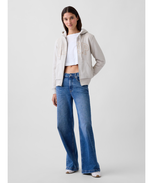 GAP(ギャップ)の「リラックスフィット GAPロゴ 裏ボア ジップアップパーカー(スウェット・レディース・ブラック/ストーン・XL/M)」の4枚目の写真