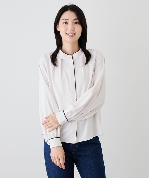Jayro(ジャイロ)の「パイピングスタンドカラーブラウス(シャツ/ブラウス・レディース・ブルー系その他2/ブルー系その他4/ホワイト系その他2/オフホワイト/ピンク系その他2・M)」の5枚目の写真