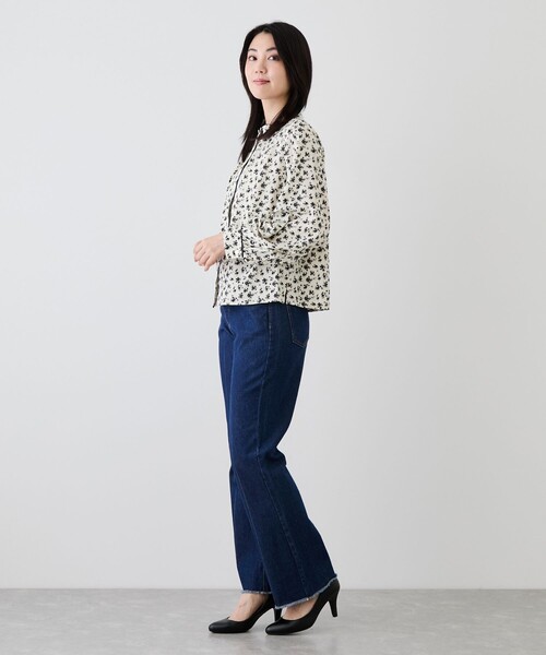 Jayro(ジャイロ)の「パイピングスタンドカラーブラウス(シャツ/ブラウス・レディース・ブルー系その他2/ブルー系その他4/ホワイト系その他2/オフホワイト/ピンク系その他2・M)」の17枚目の写真