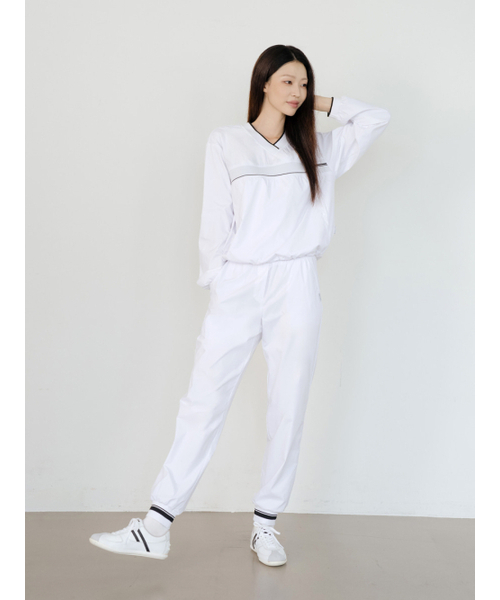 NITINA（ニティナ）の「防風 Vネック ウインドブレーカー WH（Tシャツ/カットソー・レディース・ホワイト・FREE）」の4枚目の写真