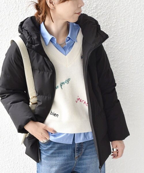 SHIPS Colors(シップス カラーズ)の「ストレッチ タフタ ダウン ジャケット◆(ダウンジャケット/コート・レディース・ブラウン/ブラック/ネイビー・MEDIUM/SMALL)」の12枚目の写真