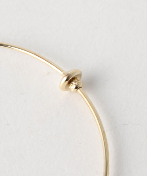 UNITED ARROWS(ユナイテッドアローズ)の「UBMF ラージ フープ イヤリング(イヤリング・レディース・ゴールド/シルバー/ライトピンク・フリー)」の9枚目の写真