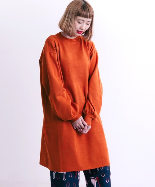 MERLOT(メルロー)の「ワイドパフスリーブハイゲージニットワンピース4699(ワンピース・レディース・グレー/ブラック/ダークパープル/グリーン/グリーン系その他/ブルーグレー/オレンジ・FREE)」の7枚目の写真