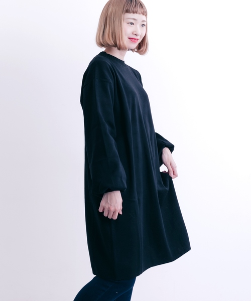 MERLOT(メルロー)の「ワイドパフスリーブハイゲージニットワンピース4699(ワンピース・レディース・グレー/ブラック/ダークパープル/グリーン/グリーン系その他/ブルーグレー/オレンジ・FREE)」の2枚目の写真