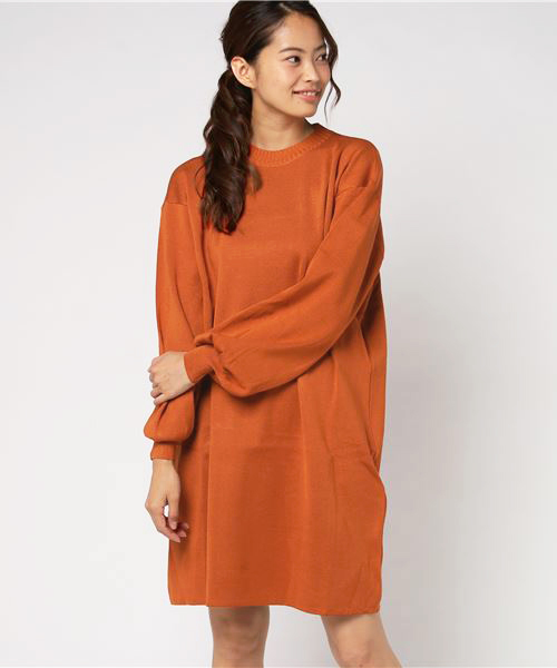 MERLOT(メルロー)の「ワイドパフスリーブハイゲージニットワンピース4699(ワンピース・レディース・グレー/ブラック/ダークパープル/グリーン/グリーン系その他/ブルーグレー/オレンジ・FREE)」の10枚目の写真