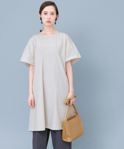 KBF（ケイビーエフ）の「KBF backリボンワンピース（ワンピース・レディース・ライトグレー/ピンク/オフホワイト/ブラック・ONE）」の4枚目の写真