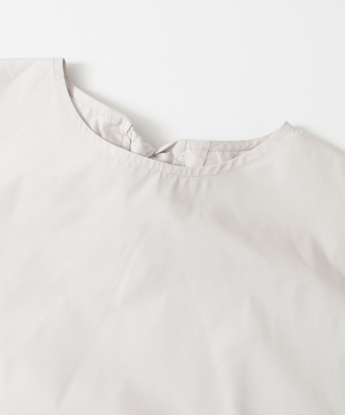 KBF（ケイビーエフ）の「KBF backリボンワンピース（ワンピース・レディース・ライトグレー/ピンク/オフホワイト/ブラック・ONE）」の14枚目の写真