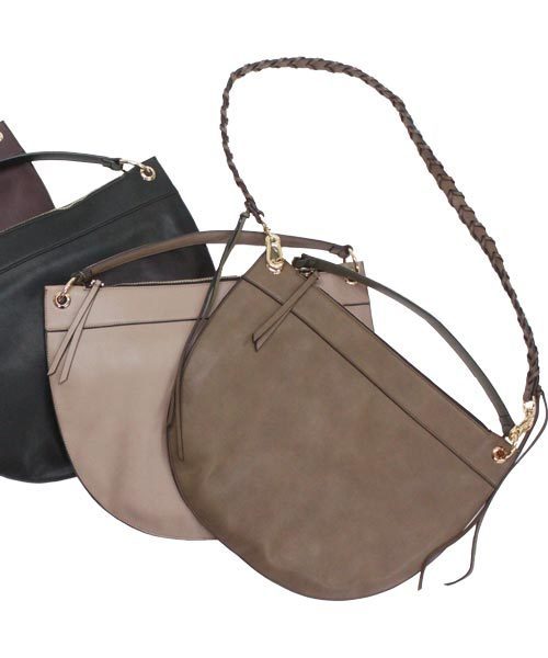 Mia Borsa(ミアボルサ)の「フェイクレザーワンショルダーバッグ(ショルダーバッグ・レディース・ボルドー/ベージュ/ブラック/カーキ・FREE)」の8枚目の写真
