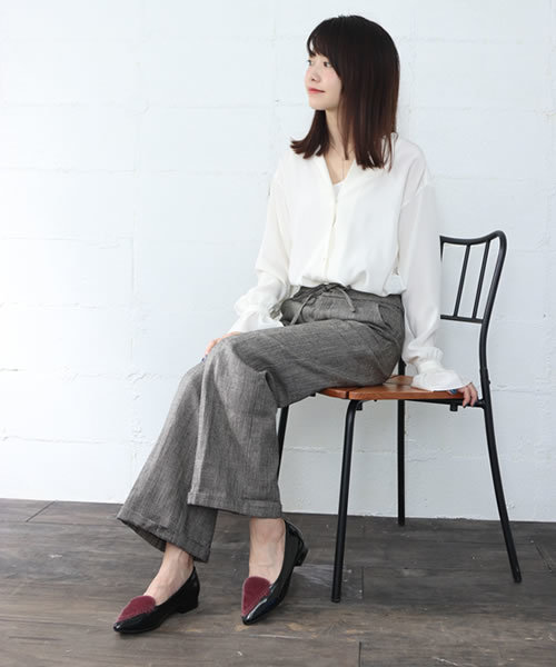 SESTO（セスト）の「ハラコ×パテントコンビのローヒールポインテッドトゥパンプス（パンプス・レディース・ボルドー/グレー/ダークブラウン/グリーン/ピンク/レオパード・25.5/22/23/23.5/24/24.5/22.5/24.5cm/24.0cm/23.0cm/23.5cm/22.0cm/22.5cm/25.5cm）」の10枚目の写真