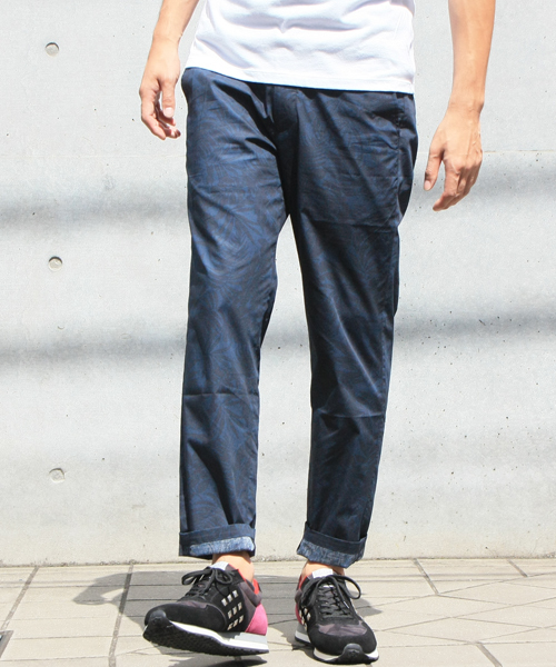 LOVELESS(ラブレス)の「【LOVELESS】MENS ボタニカルリラクシングパンツ(その他パンツ・メンズ・ネイビー・73/76/79)」の1枚目の写真