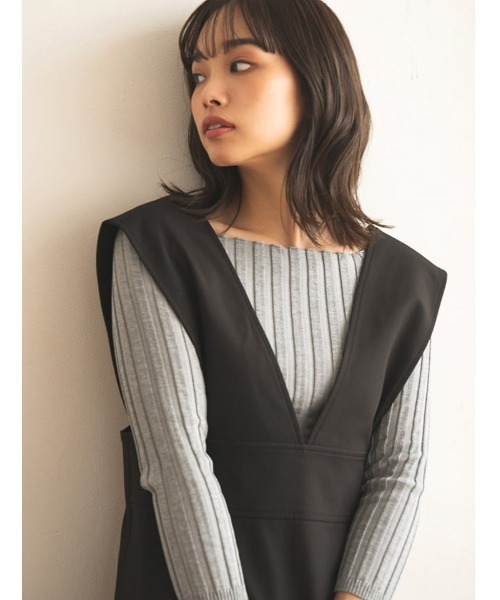 fifth(フィフス)の「【ZOZO限定】フィットニットスクエアネック/リブニット(ニット/セーター・レディース・グレー/ベージュ/ネイビー/ブラウン/ホワイト/ボルドー/カーキ/ブラック/チャコールグレー/レッド/モカ/パープル/オレンジ/グリーン/サックスブルー/ダークベージュ/マスタード/ライトグレー/ラベンダー/ピンク/チェリーピンク/グレイッシュブルー/ミント・MEDIUM)」の5枚目の写真