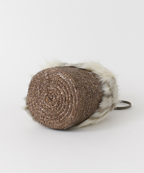 URBAN RESEARCH（アーバンリサーチ）の「LAUGOA ファーカゴBAG（ハンドバッグ・レディース・グレー/ネイビー・FREE）」の5枚目の写真