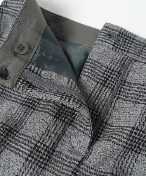 NATURAL BEAUTY BASIC（ナチュラルビューティーベーシック）の「【JJ 12月号掲載】＜ウォッシャブル＞サキソニーチェックパンツ（その他パンツ・レディース・グレー系その他/ダークネイビー・LARGE/MEDIUM/SMALL/X-SMALL）」の3枚目の写真