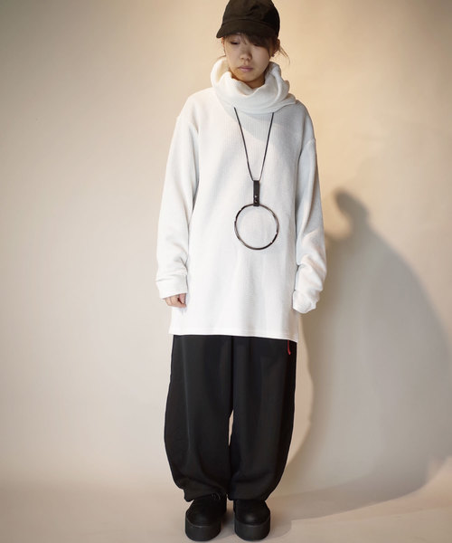 rovtski(ロフトスキー)の「rovtski 【ビッグシルエット】ロングタートルネックカットソー/8C17092301(Tシャツ/カットソー・メンズ・ホワイト/ブラック/アイボリー/ダークグリーン/ワインレッド・FREE)」の8枚目の写真