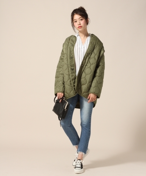 LOWRYS FARM(ローリーズファーム)の「スキッパーシャツ 784113 (シャツ/ブラウス・レディース・オフホワイト/ピンク/ホワイト系その他/ブルー・LARGE/MEDIUM)」の5枚目の写真