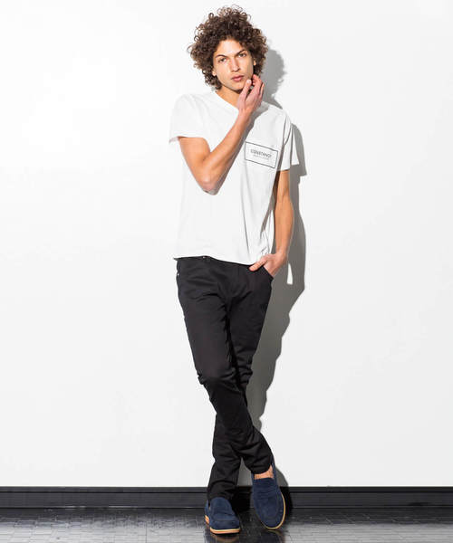 AZbyjunhashimoto_（エーゼイバイジュンハシモト）の「AZ by junhashimoto(エーゼイ バイ ジュンハシモト)ウルトラストレッチスキニーパンツ（チノパンツ・メンズ・ホワイト/ブラック/ライトグレー/ベージュ/ネイビー・SMALL/MEDIUM/LARGE/X-LARGE）」の6枚目の写真