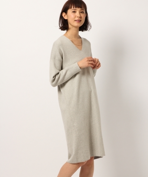 GLOBAL WORK（グローバルワーク）の「Vネックルーズニットワンピース/780393（ワンピース・レディース・ライトグレー/ネイビー/オフホワイト/レッド/イエロー・FREE）」の3枚目の写真
