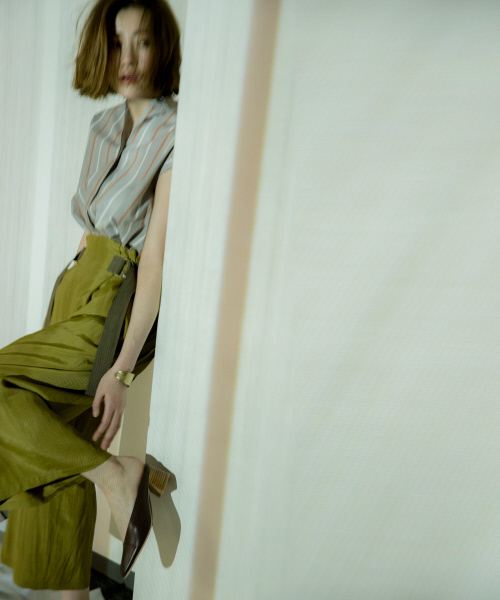 Abahouse Devinette（ドゥヴィネット）の「サイドDカンパンツ（その他パンツ・レディース・ブラック/カーキ/グリーン系その他4/ブラウン・36/38）」の17枚目の写真