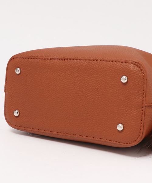 KOBE LETTUCE（コウベレタス）の「フェイクファーチャーム付き2wayショルダーバッグ＊レディース/鞄[B1227]神戸レタス（ショルダーバッグ・レディース・ブラック/ブルー系その他/キャメル/グレイッシュベージュ・FREE）」の6枚目の写真