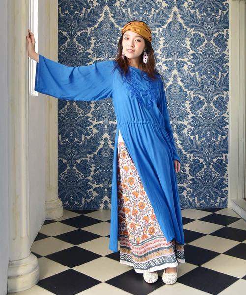 チャイハネ（チャイハネ）の「【チャイハネ】花刺繍サイドスリットロングワンピース（ワンピース・レディース・ホワイト/オレンジ/ブルー/グリーン・FREE）」の21枚目の写真