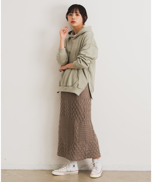 Aunt Marie's(アントマリーズ)の「AUNT MARIE'S ケーブル編みニットロングスカート(スカート・レディース・グレー/モカ/ナチュラル・FREE)」の22枚目の写真
