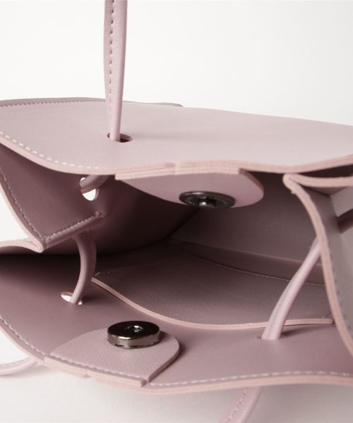 flower（フラワー）の「パステルレザーバッグ（ショルダーバッグ・レディース・パープル/ブラウン・FREE）」の3枚目の写真