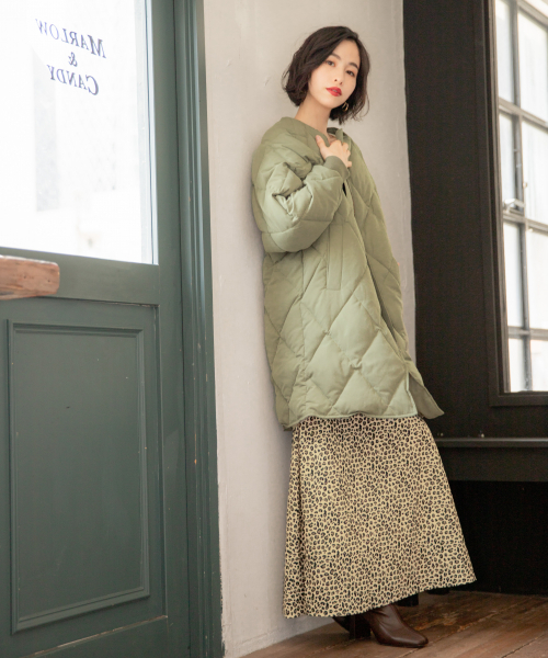 LOWRYS FARM（ローリーズファーム）の「ナカワタキルティングコート 844260（ブルゾン・レディース・ブラック/カーキ/オレンジ・FREE）」の14枚目の写真