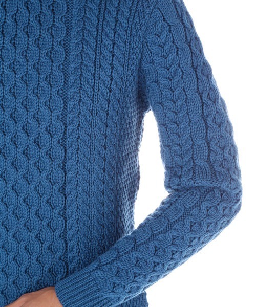 SUNSPEL(サンスペル)の「MEN’S MERINO WOOL(ニット/セーター・メンズ・ダークブルー/ダークオレンジ・SMALL/MEDIUM/LARGE)」の7枚目の写真
